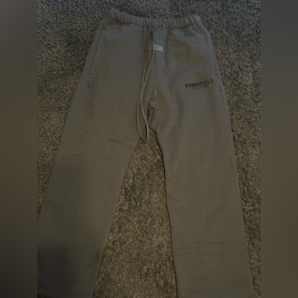 Fear of God Essentials Men's Black Relaxed Sweatpants